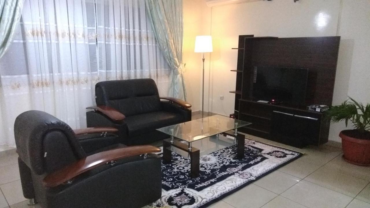Residences Hotelieres Micheline Et Emile Bastos Yaoundé Kültér fotó