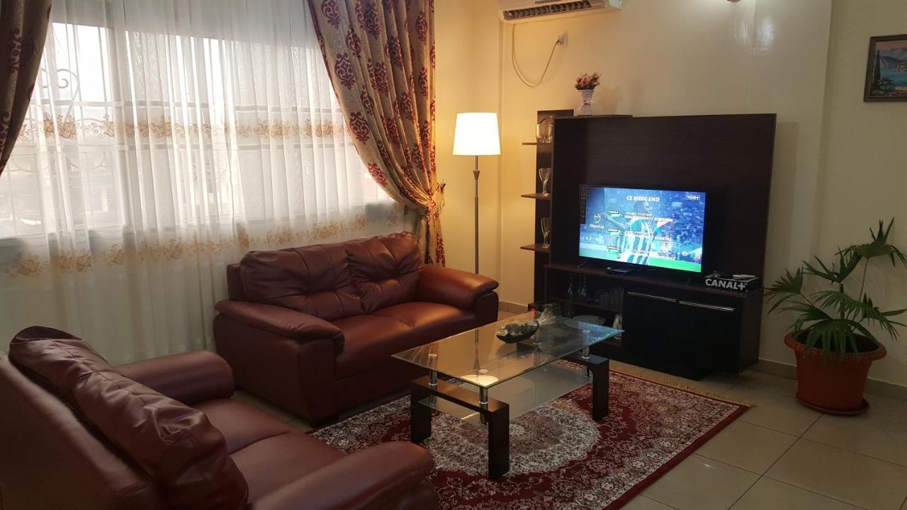 Residences Hotelieres Micheline Et Emile Bastos Yaoundé Kültér fotó