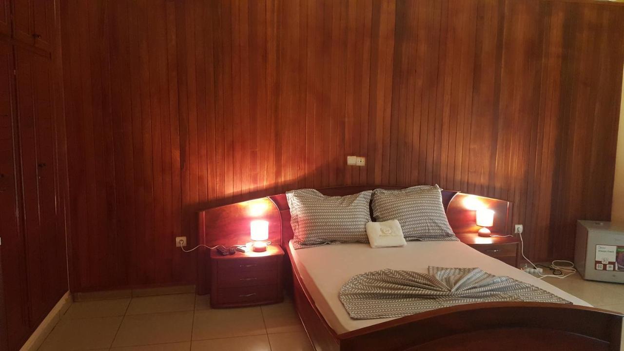 Residences Hotelieres Micheline Et Emile Bastos Yaoundé Kültér fotó
