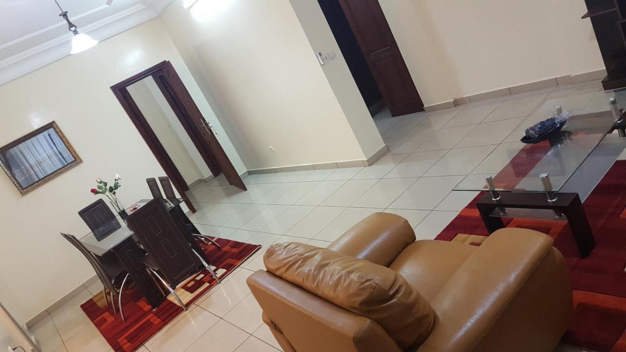 Residences Hotelieres Micheline Et Emile Bastos Yaoundé Kültér fotó