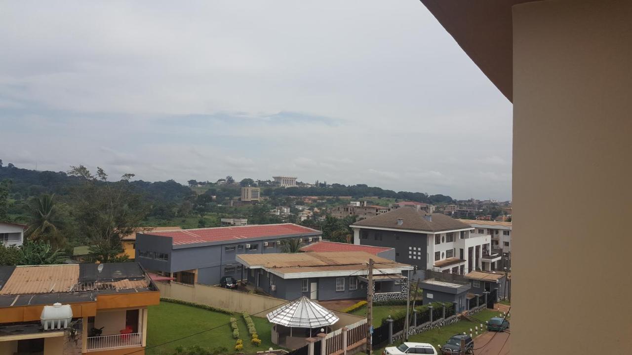 Residences Hotelieres Micheline Et Emile Bastos Yaoundé Kültér fotó