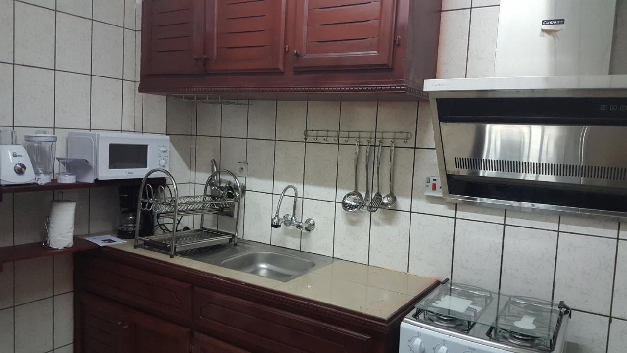 Residences Hotelieres Micheline Et Emile Bastos Yaoundé Kültér fotó