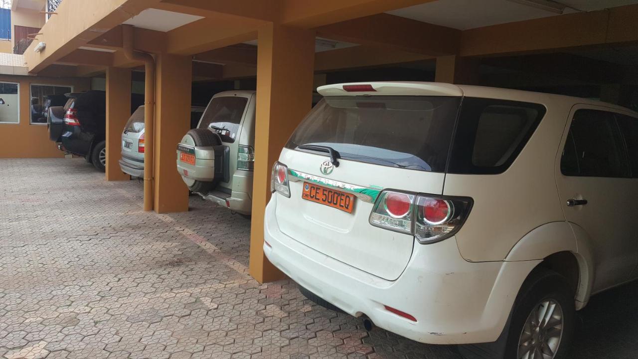 Residences Hotelieres Micheline Et Emile Bastos Yaoundé Kültér fotó