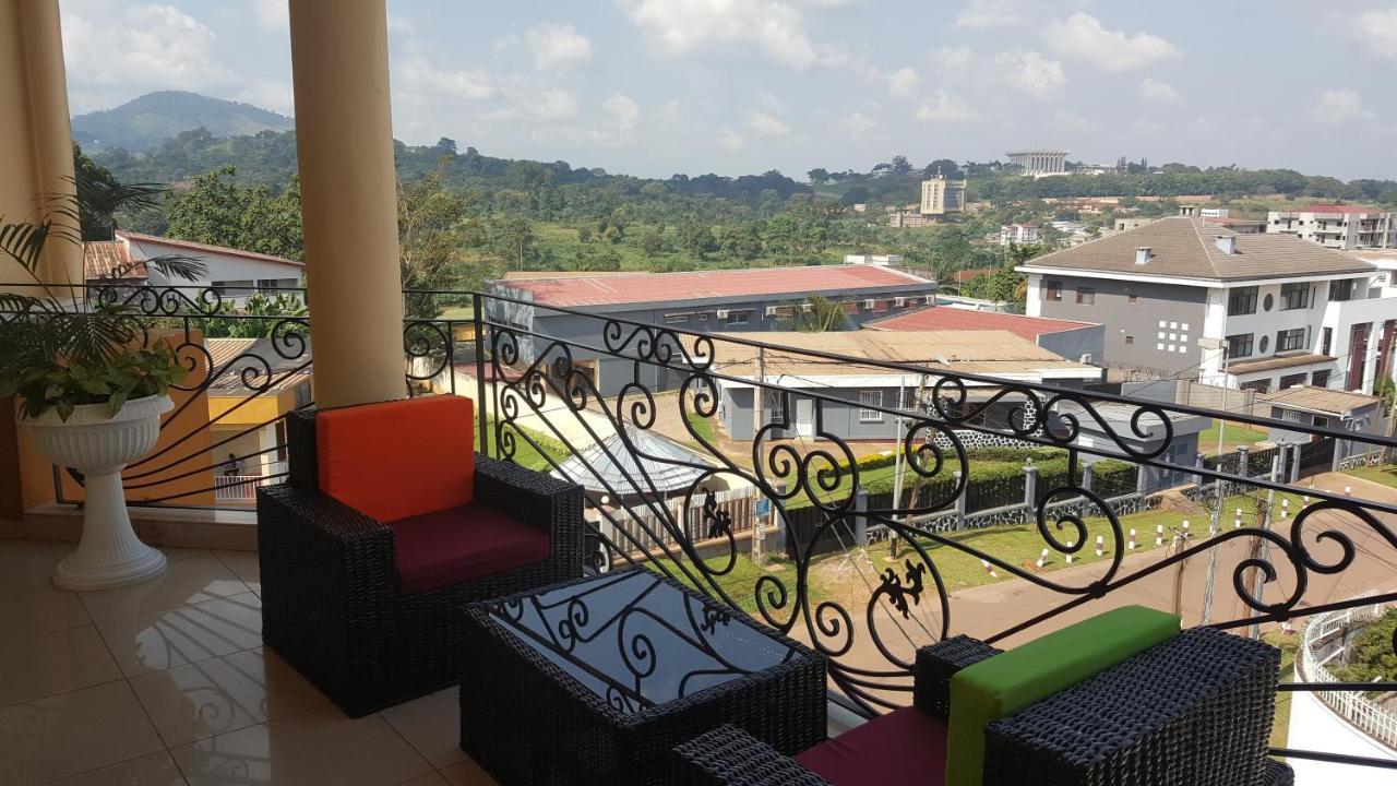 Residences Hotelieres Micheline Et Emile Bastos Yaoundé Kültér fotó